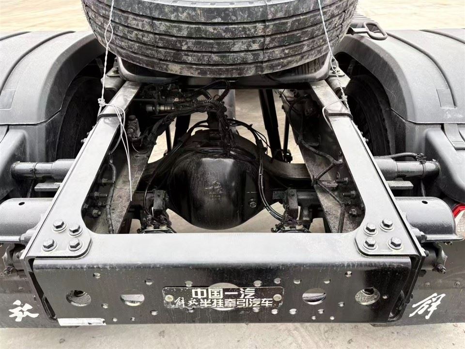 FAW Jiefang JH6 6x4 Tractor Euro 6 price