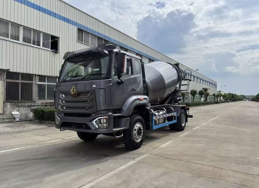 Haohan NX 4 × 2 Concrete Mixer Truck
