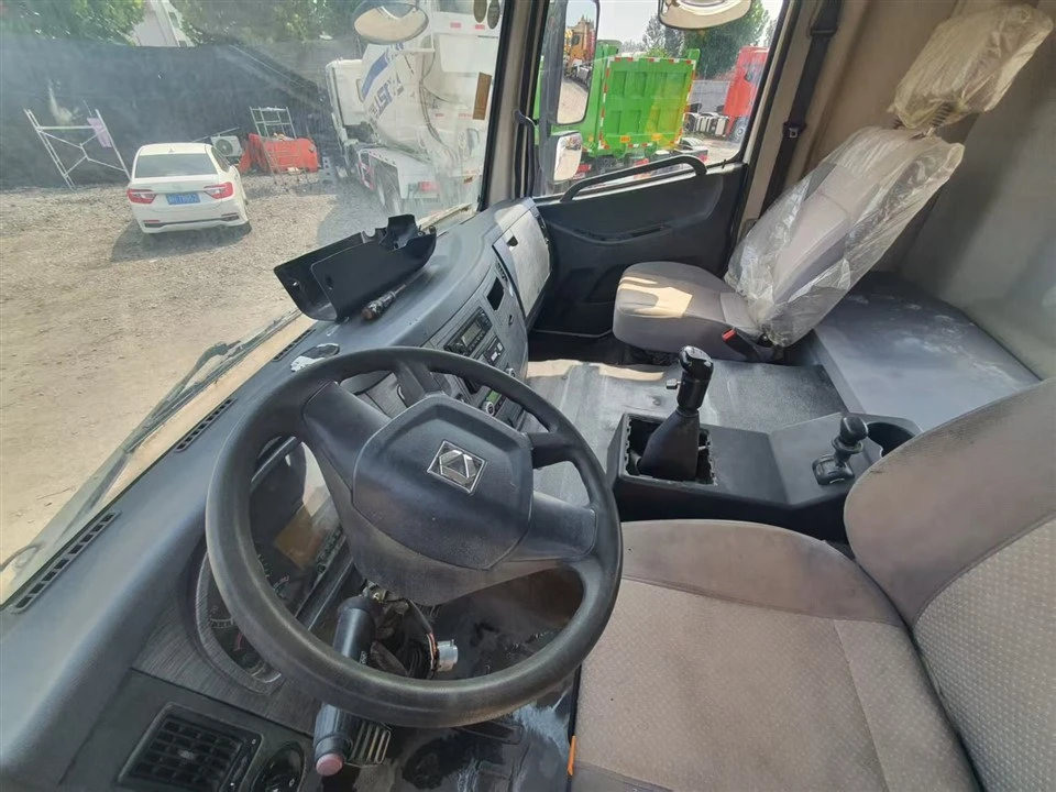Heavy‑duty Mixer Truck high quality