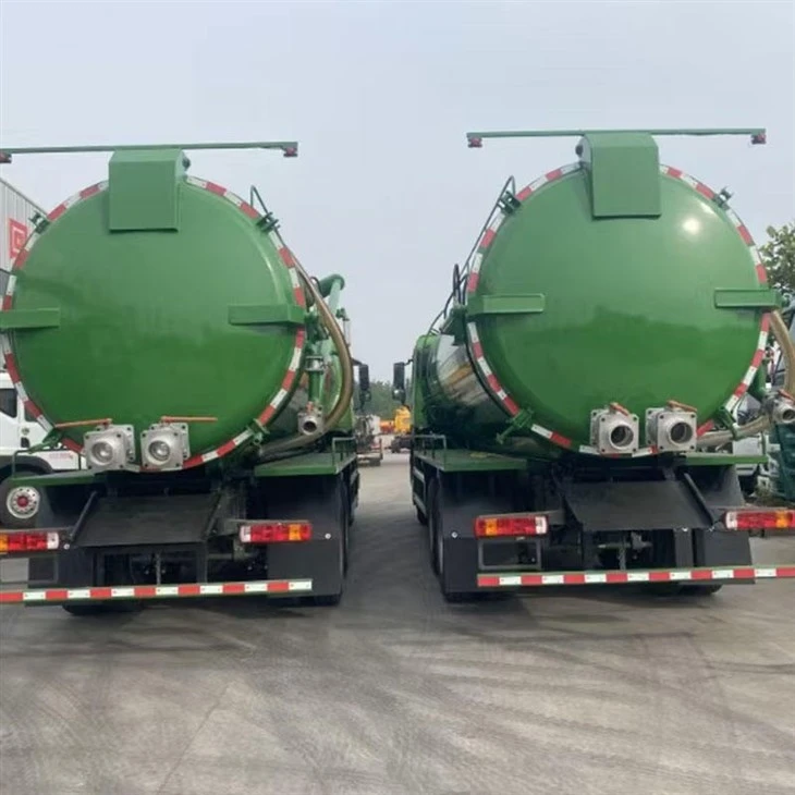HOWO 6X4 10 Wheel Vacuum Tank Truck Sewage Truck factory