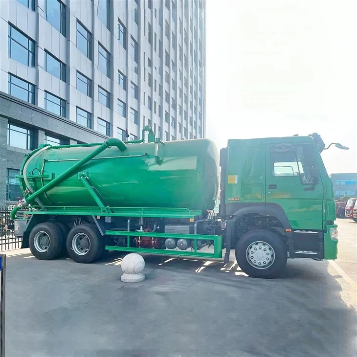 HOWO 6X4 10 Wheel Vacuum Tank Truck Sewage Truck high quality