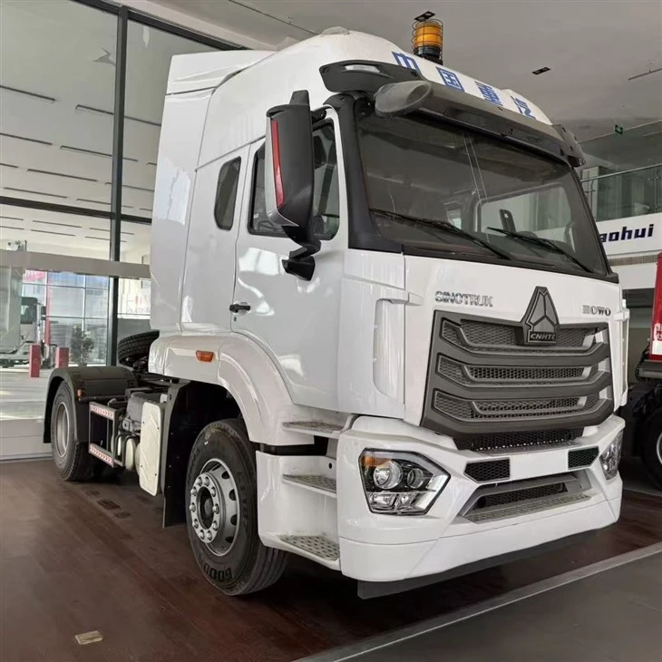 HOWO NX 4 × 2 tractor head 440HP