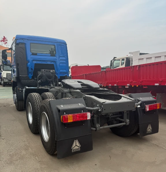 HOWO TX 6X4 10 Wheel Tractor factory
