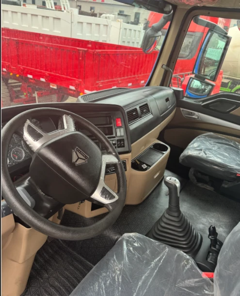 HOWO TX 6X4 10 Wheel Tractor high quality