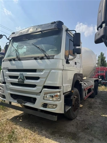 Nigeria's Building Materials Logistics Outbreak, Bulk Delivery Of Oil Tanker Trucks And Mixer Tru...