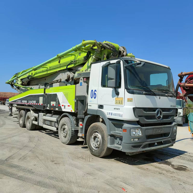 52 Meter Mobile Truck Mounted Concrete Pump Truck