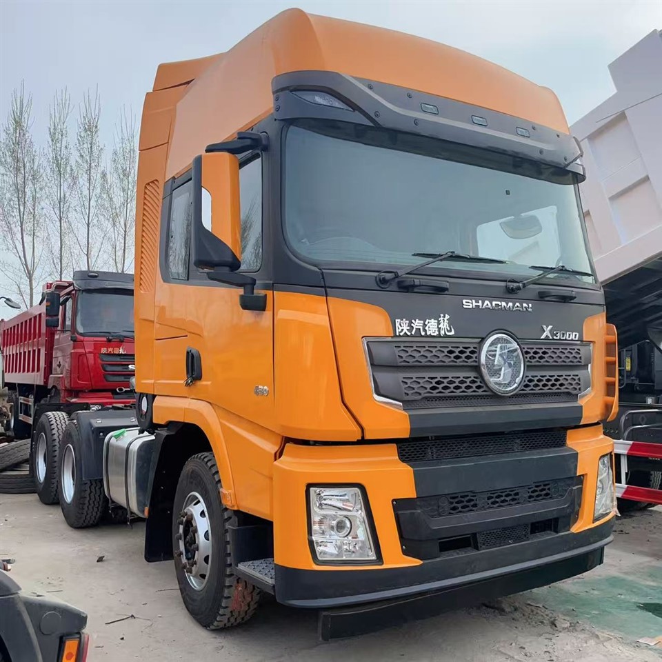 SHACMAN Delong M3000 Tractor Unit