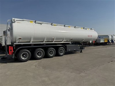 4-Axle Stainless Steel Oil Tanker Semi-Trailer