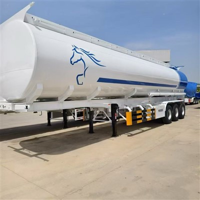3-axle Oil Tanker Trailer, Customizable, China Source Factory